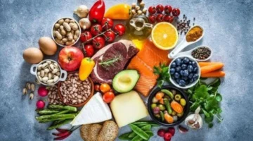 أطعمة تقوي الذاكرة وتعزز وظائف الدماغ 8 خيارات غذائية ضرورية للصحة العقلية 1